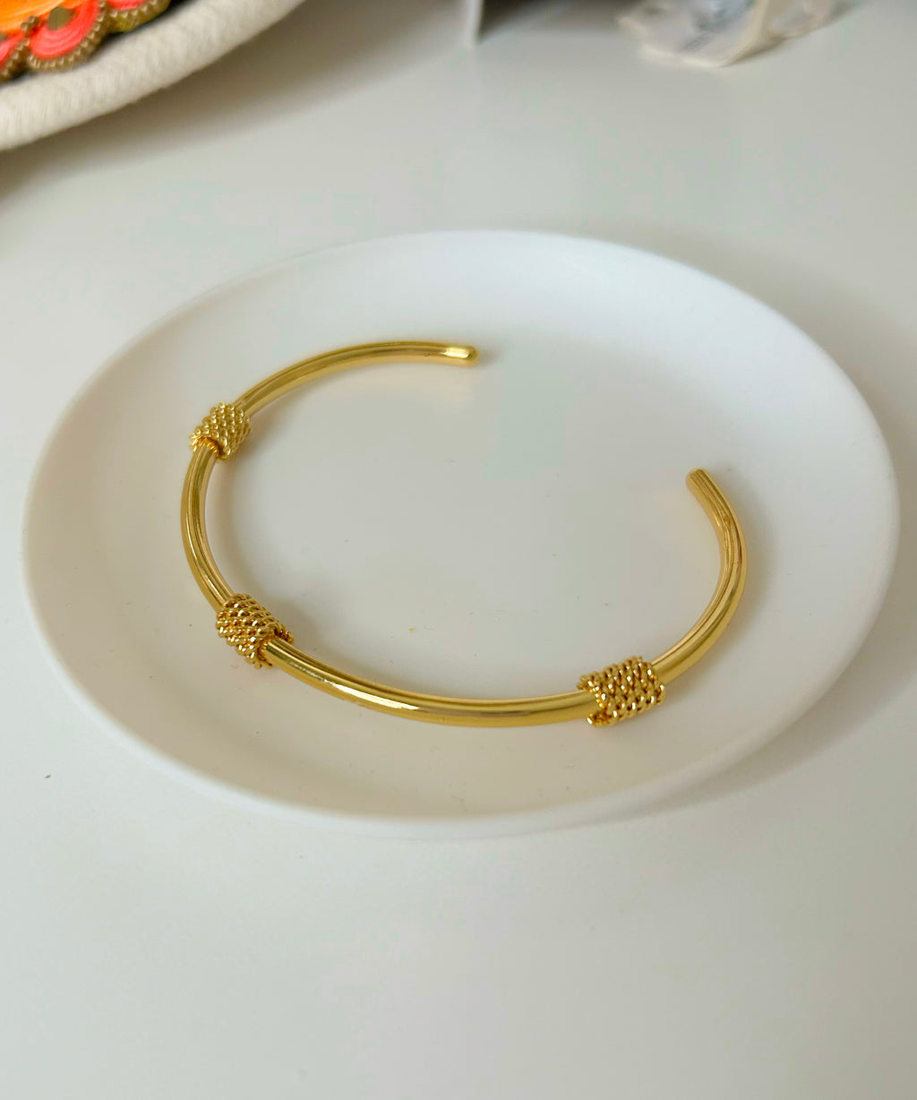 Metal Bracelet