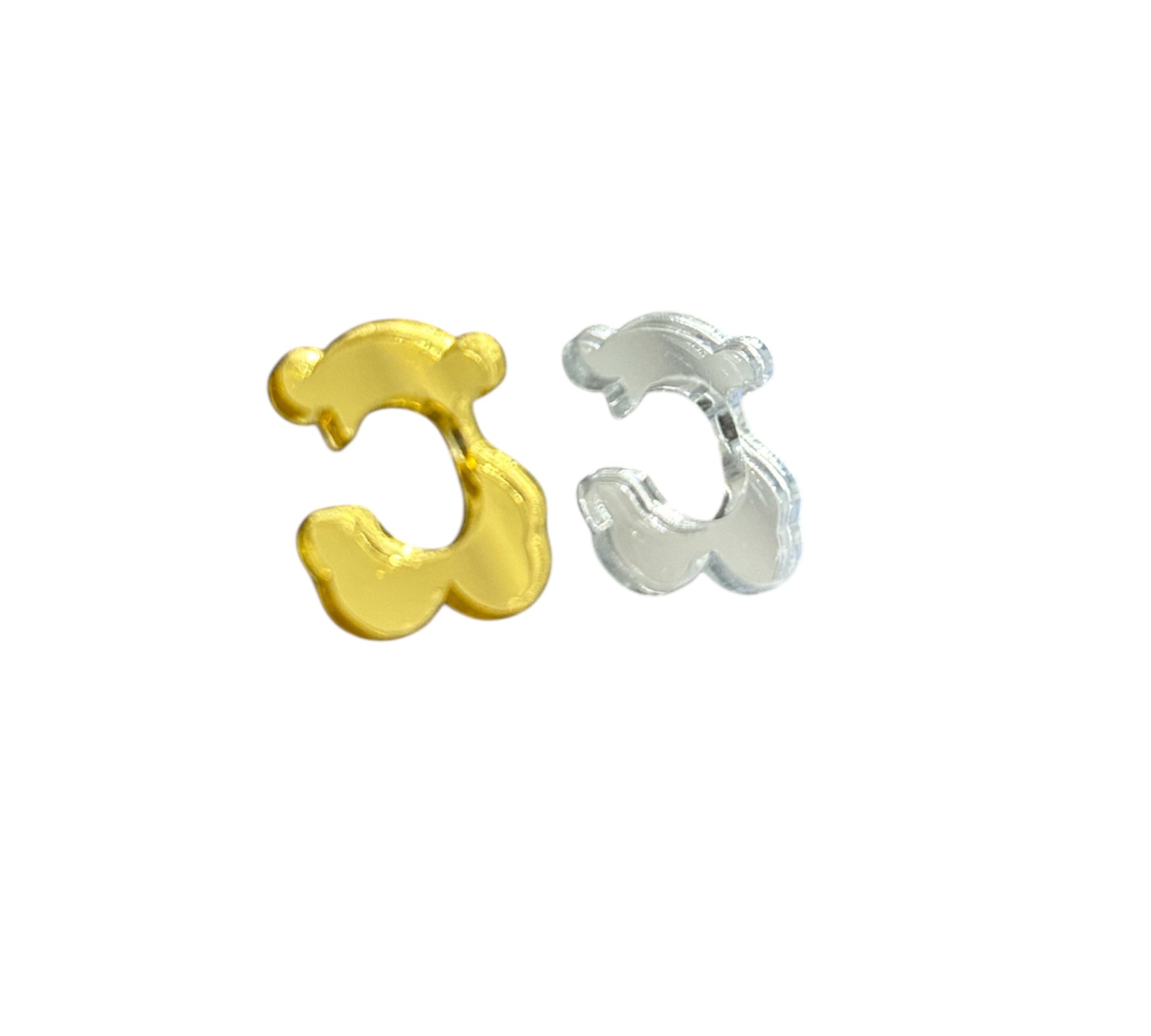 Acrilyc Bear Earcuff