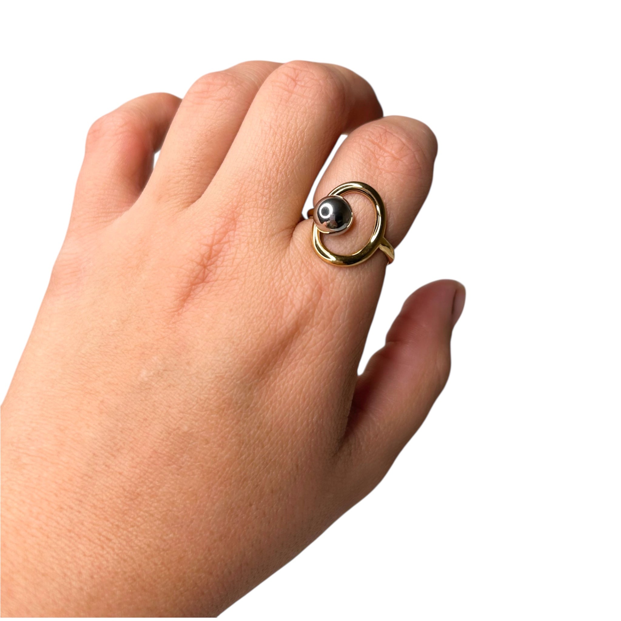 Ball (Silver and Gold) Sortija