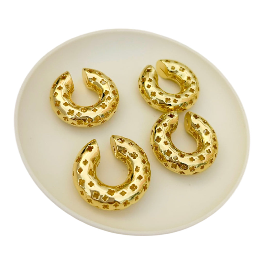 Gold Bold Earcuff